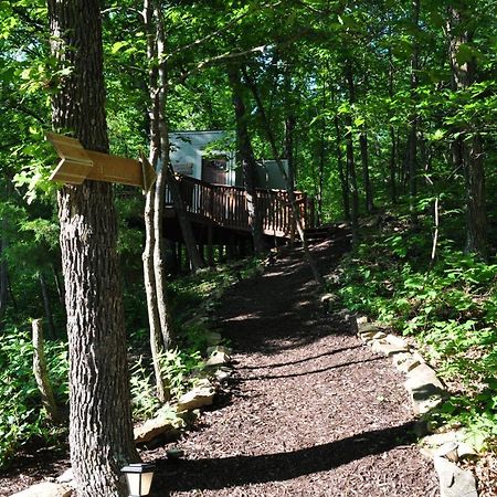 Villa Seven Oaks - Treehouse With Deck Lenexa Exterior foto